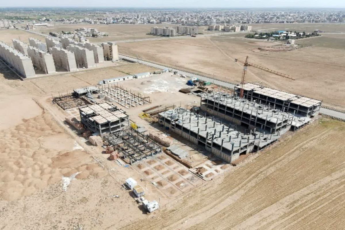 بهره برداری ۲۵۰۰ واحد مسکونی در آذربایجان