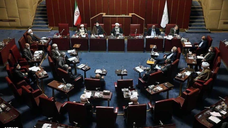 صدور سند مالکیت املاک با وجود بدهی به دولت، مجاز شد