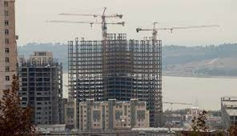 دولت باید تسهیلگر باشد نه گران کننده شهر