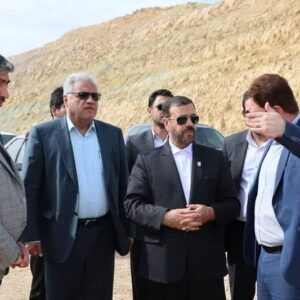 تلاش برای اتمام قطعه هفتم آزادراه شیراز- اصفهان تا پایان سال