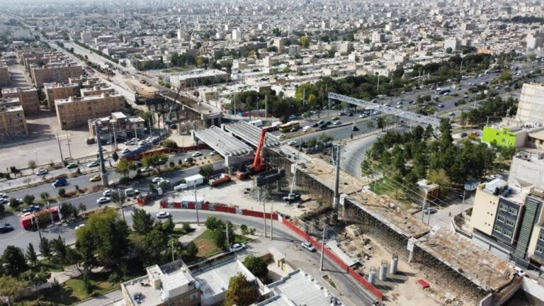 آغاز عملیات اسکافلد بندی در تقاطع غیرهمسطح قائم-رحمت-احمدی