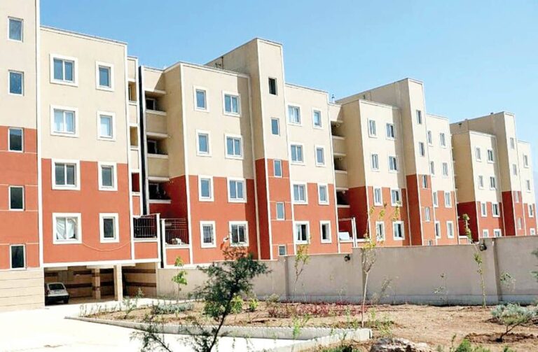 تحویل مسکن به مددجویان بهزیستی